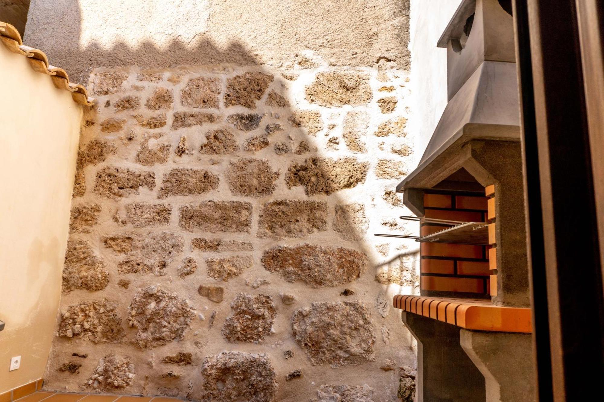 Les Gubies Villa Бесейте Екстериор снимка
